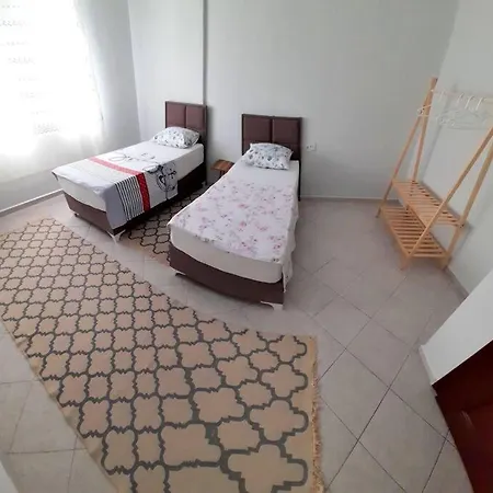דירה Fethiye Merkezde Ferah Ve Balkonlu 2+1 Daire *